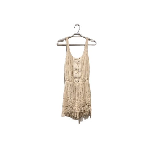 Miss Me Cream Macrame Boho Romper - Women’s Size Medium - Picture 1 of 7